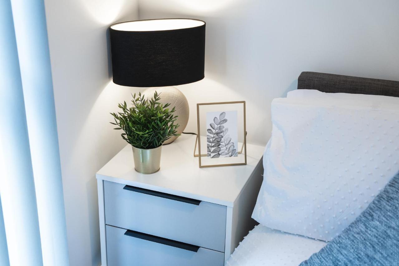 Modern 1-Bed Apartment - City Centre - Free Wi-Fi - New - Manchester Exteriör bild