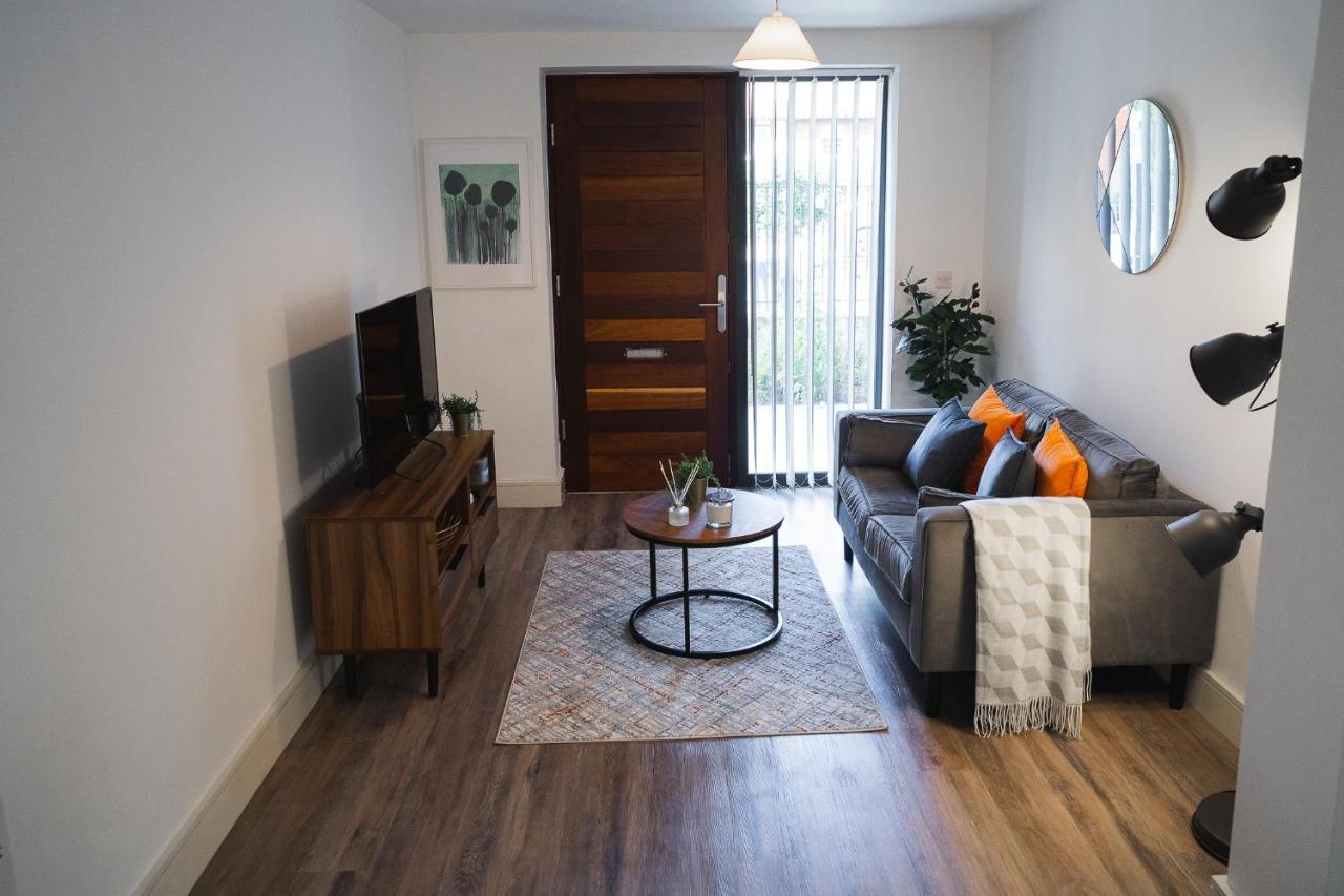 Modern 1-Bed Apartment - City Centre - Free Wi-Fi - New - Manchester Exteriör bild
